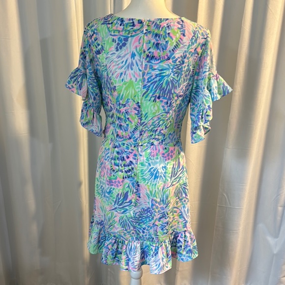 Women’s LILLY PULITZER Carlee Wrap Ruffle Sleeve Dress Size 8 EUC - Picture 2 of 10